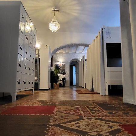 Lesce Hostel Екстериор снимка